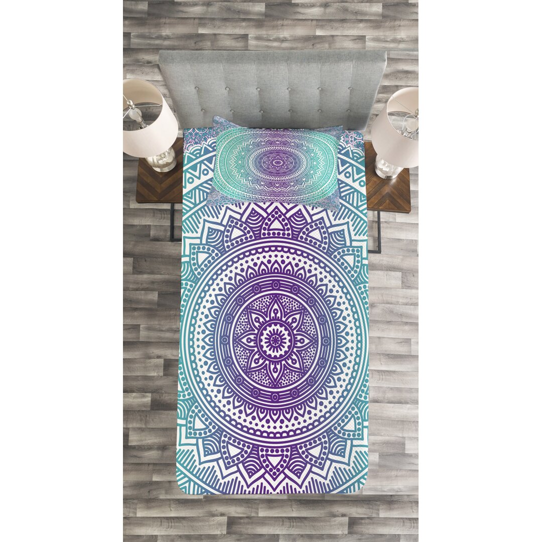 Gestepptes Bettdecken-Set, Hippie-Mandala, Blau und Lila, Lila