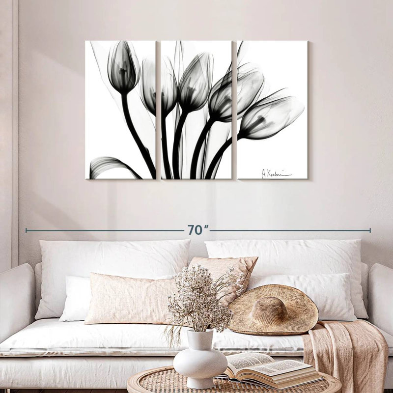 Harnek Marching Tulips, 28" H x 45" W