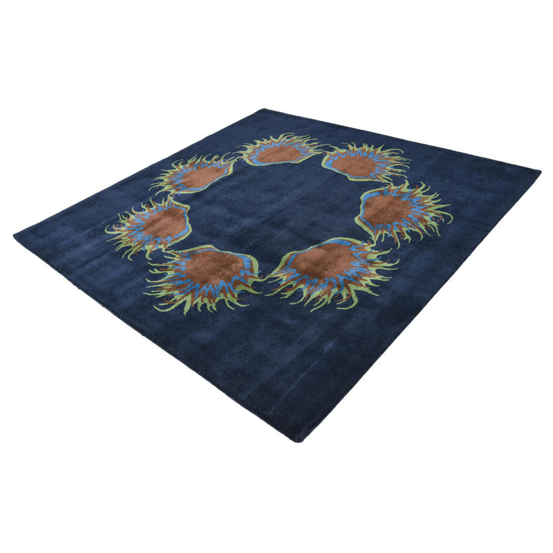 Tapis bleu marine 8 pi Pineland