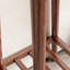 Support en bois massif-109894772