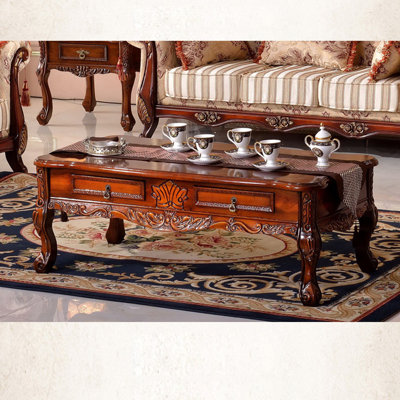 Table basse européenne rétro