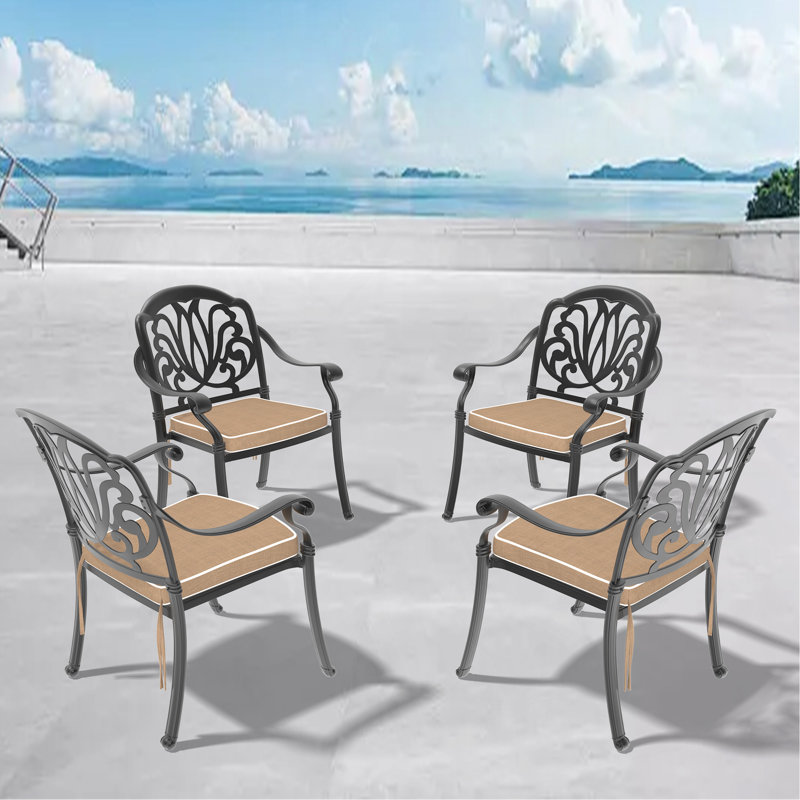 Chaise de patio en fonte d'aluminium 4 pièces avec structure noire et coussins bruns, 4