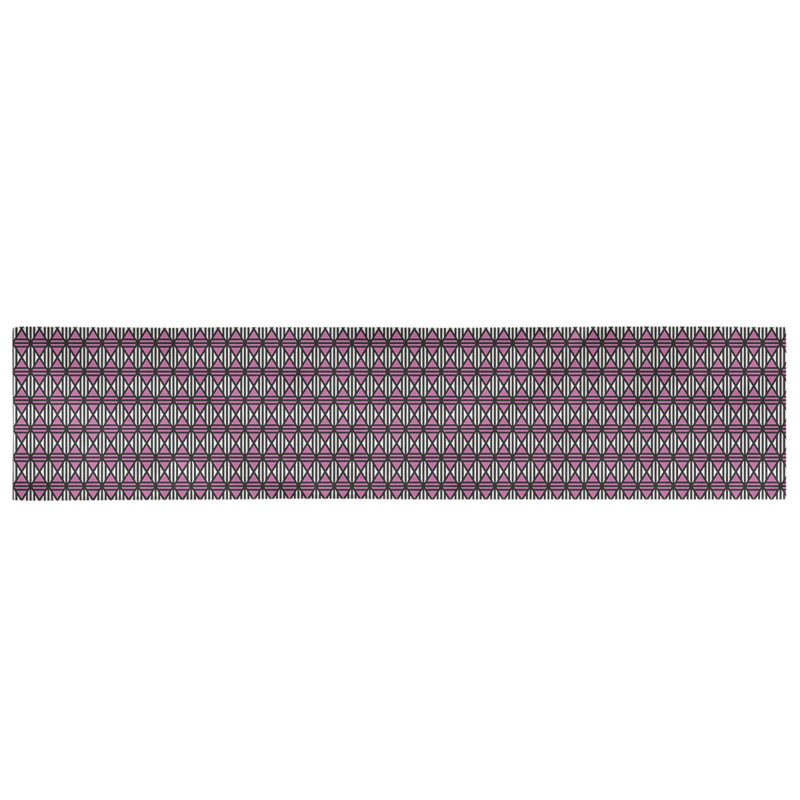 Chemin de table losanges doublés Avicia, 73,5 po x 17,5 po, Poly, Noir / Rose