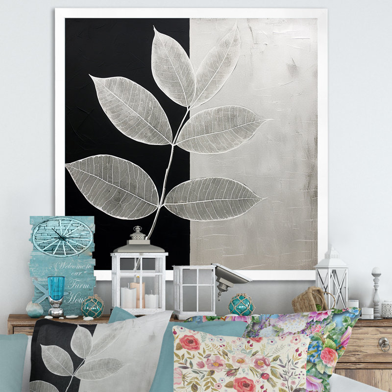 Laisser la silhouette en argent I, H 24 po x l 24 po x P 1 po, Cadre simple blanc