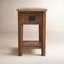 Table de bout en bois massif avec rangement Inola