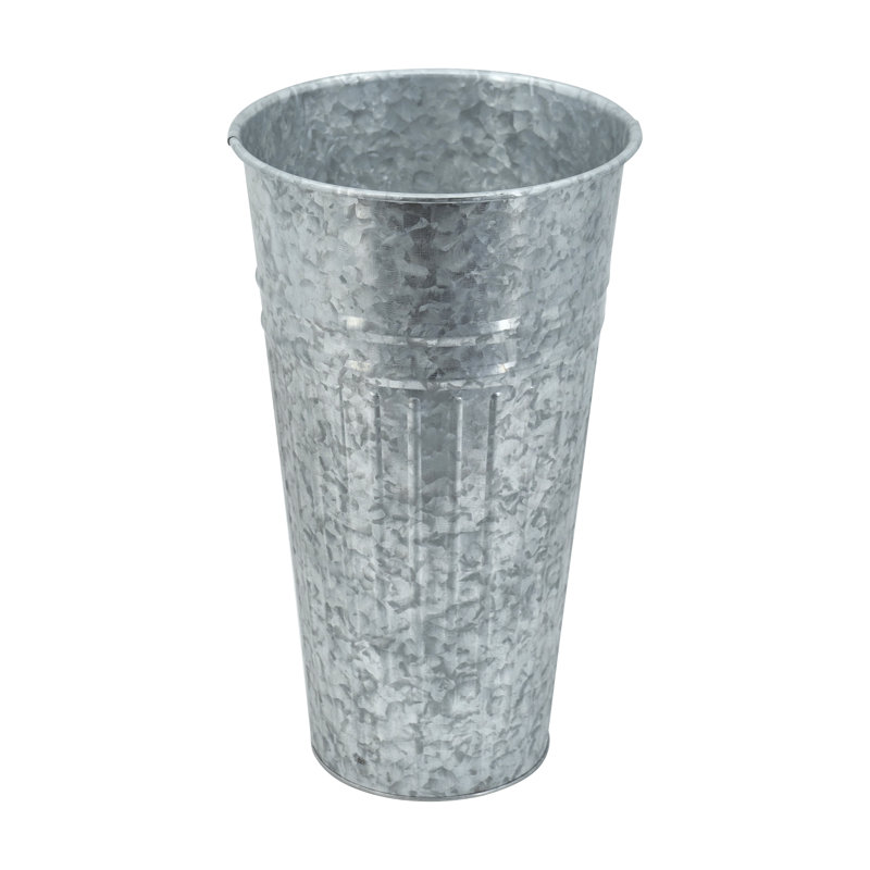 Ajsa Metal Pot Planter, 14.1" H x 8.3" W x 8.3" D