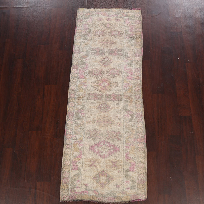 Tapis de couloir beige en laine noué à la main de conception unique 2 pi 7 po x 7 pi 1 po New Age