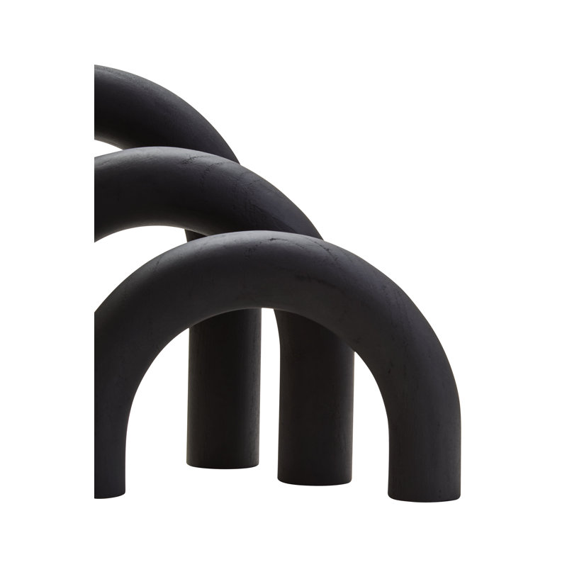 Decari Figurines & Sculptures
