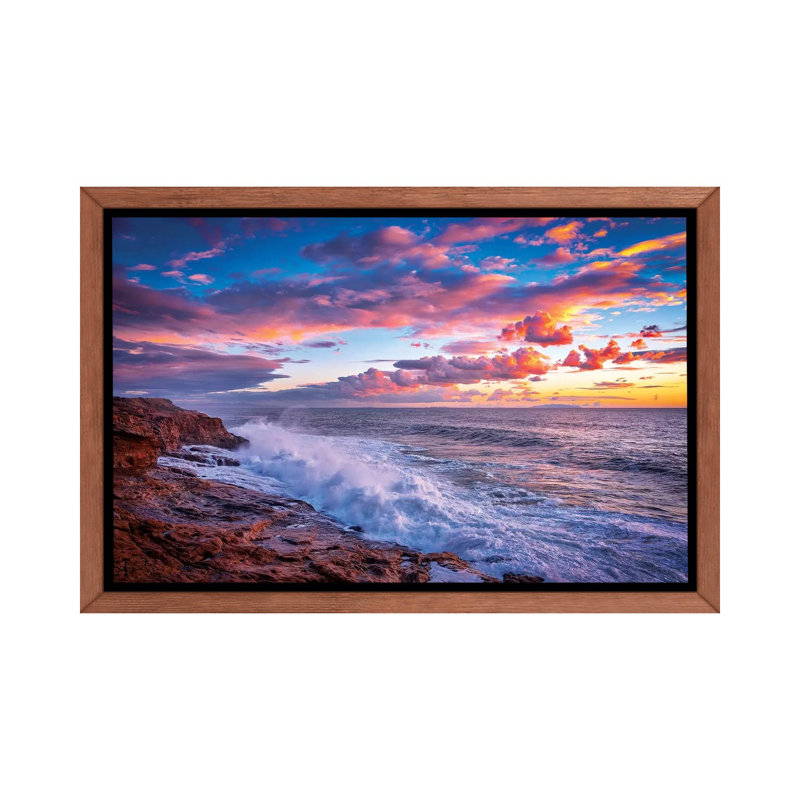 «Stormy Sea» - reproduction, H 26 po x l 40 po x 1,5 po, Toile avec cadre en bois classique