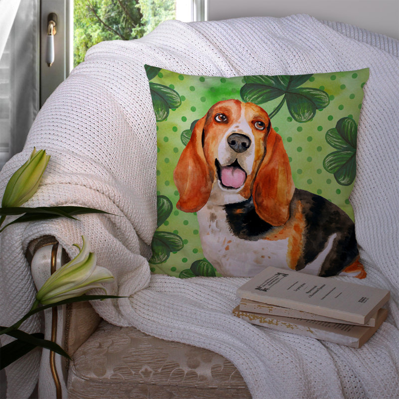 Coussin intérieur/extérieur st patrick, Basset hound, 14 po x 14 po