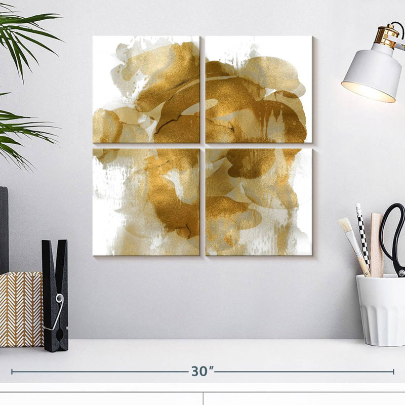 Avery Gold Flow II, 18" H x 18" W