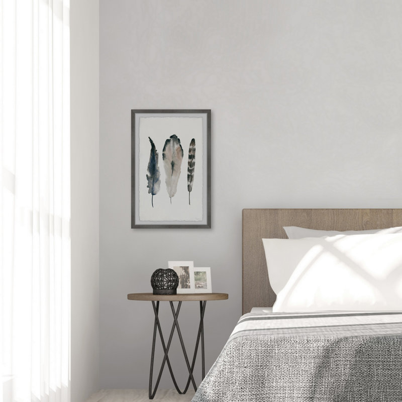 «Textured Feathers», reproduction encadrée, H 12 po x l 8 po x P 1,5 po