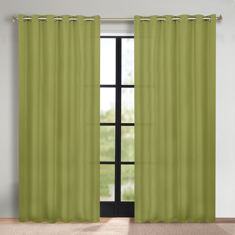 Paire de rideaux obscurcissant avec œillets Millendon, Sauge, L 70 po x L 120 po