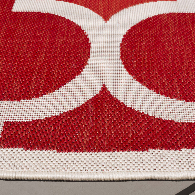 Herefordshire Performance Geometric Indoor/Outdoor Area Rug, Round 6'7"