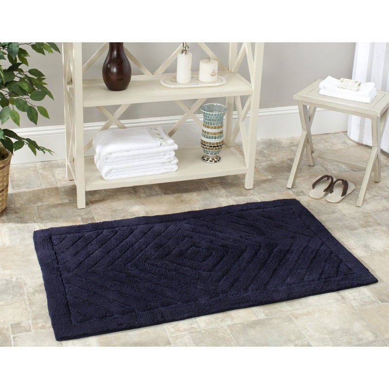 Tapis en coton touffeté à la main Arquilla Bath, Bleu marine, l 21 po x L 34 po
