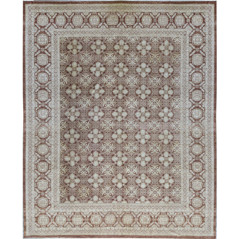 Signature Hand Woven Wool Oriental Area Rug