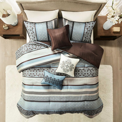 7 Piece Comforter - With Beautiful Geometric Print, Filling, Washable Design Includes 1 Comforter, 2 Shams, 3 Decorative Pillows, Bed Skirt, Machine