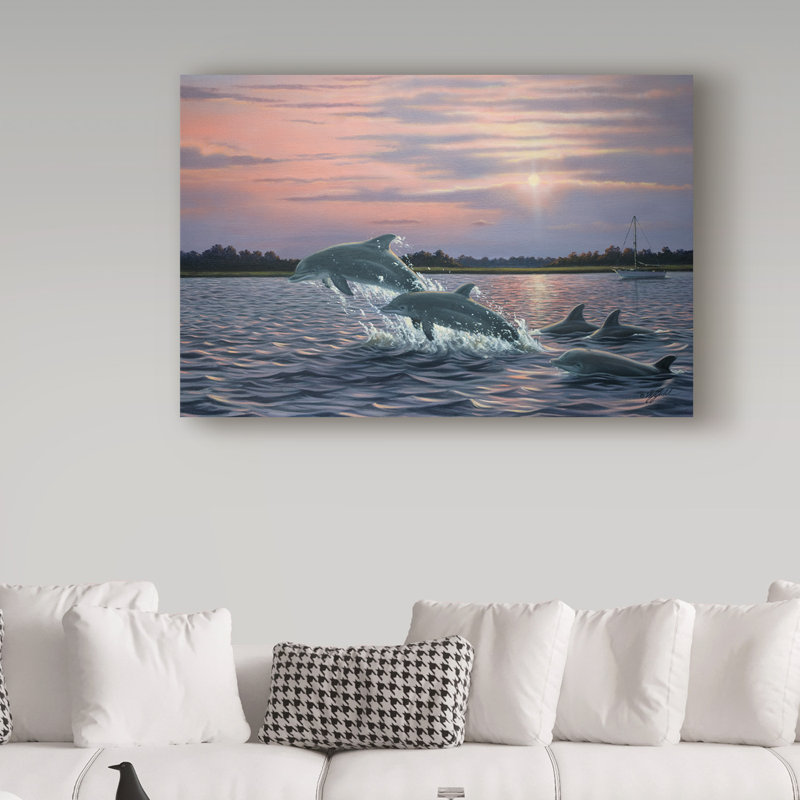 «Dolphins» par Berrien, impression sur toile tendue, H 30 po x l 47 po x P 2 po