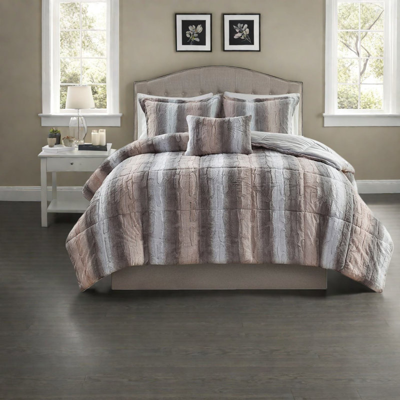 Ensembles de literie luxueux en fausse fourrure, édredon en polyester pour une maison confortable