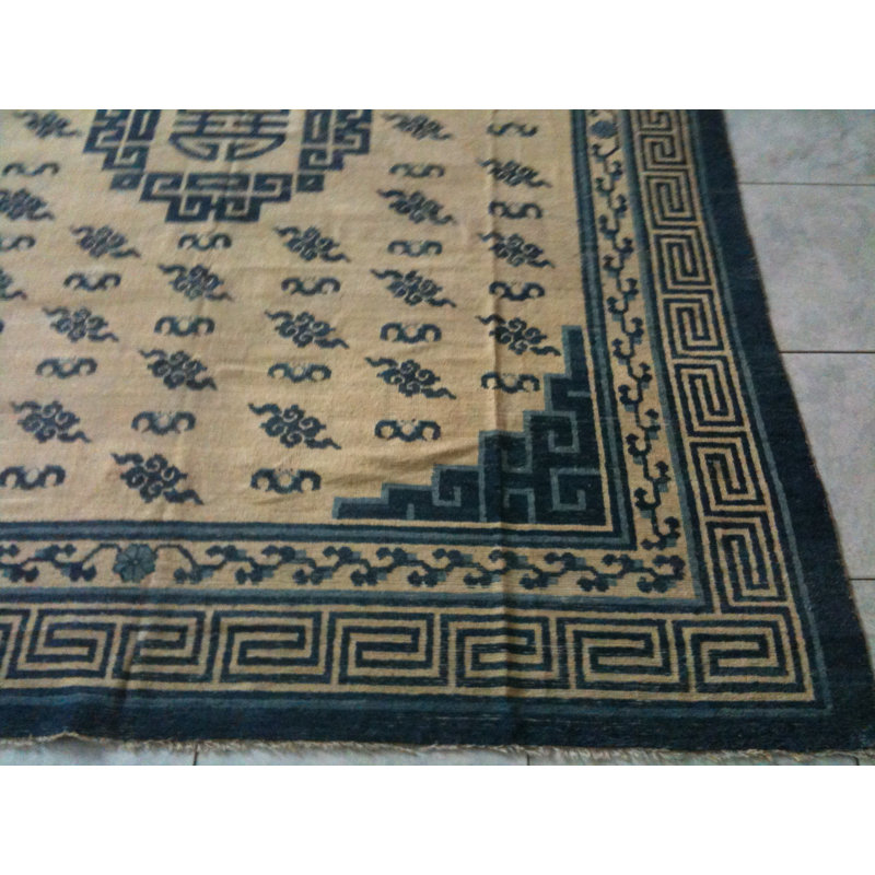 Tapis antique de couleur mongole blanc et bleu