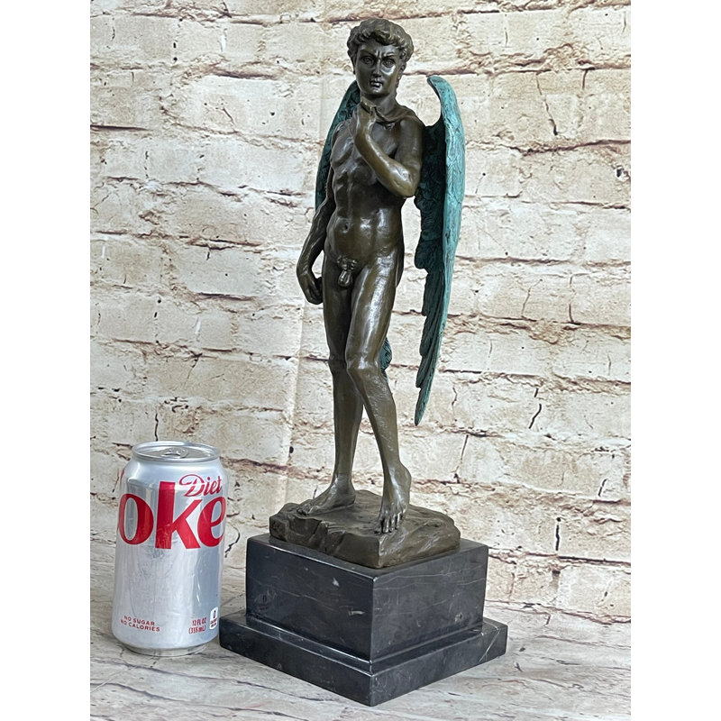 Figurines et sculptures