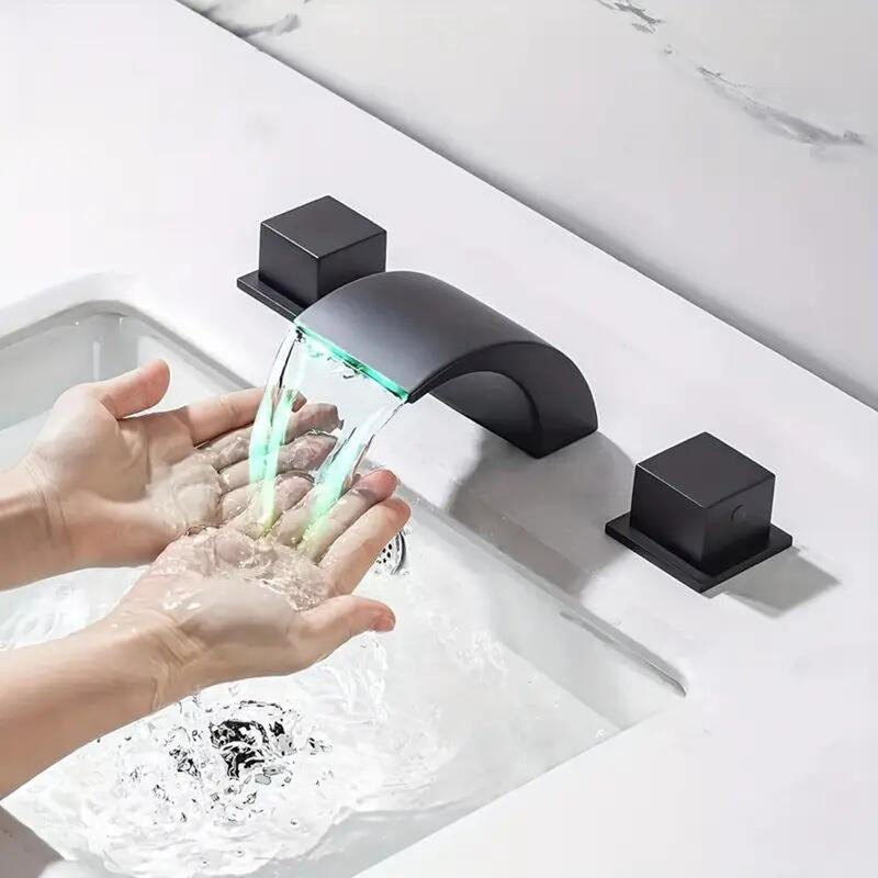 Widespread 2-handle Bathroom Faucet, Black