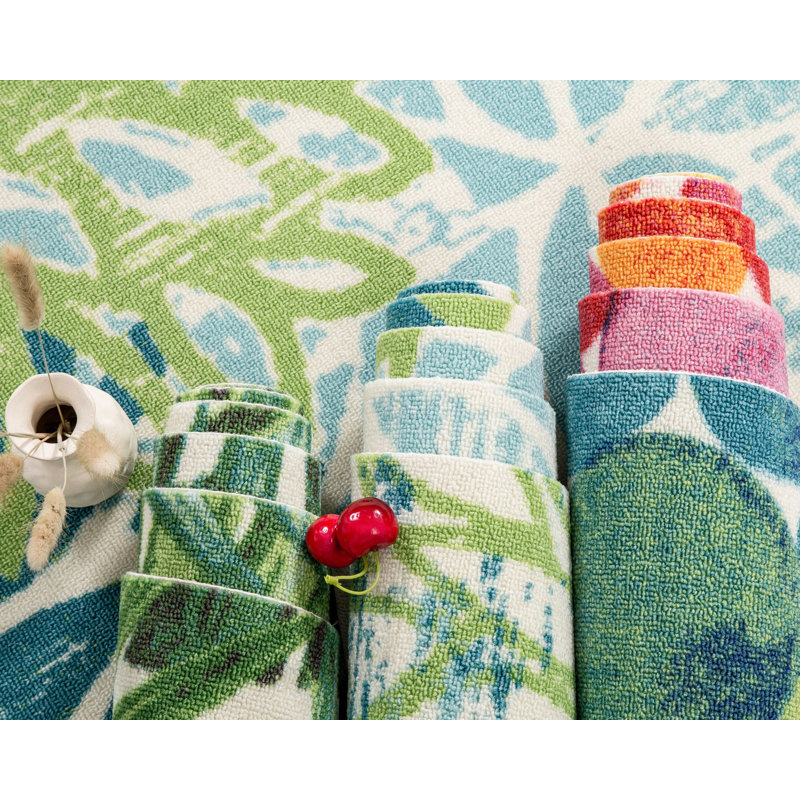 Green Tropical Palm Leaf Chenille Outdoor Area Rug 5' x 7'