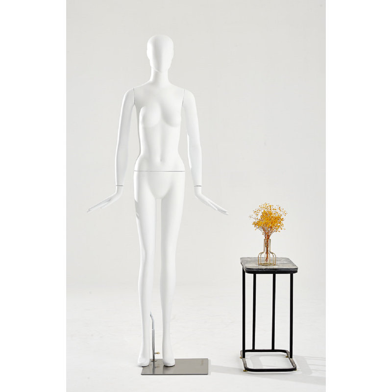 Altje People Statue, White