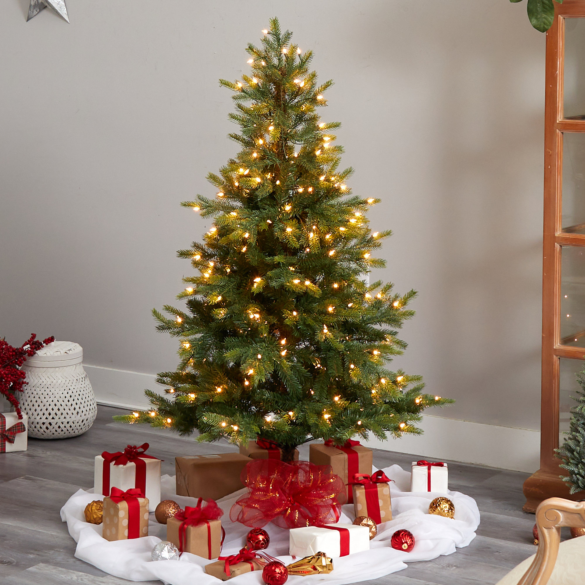 Lighted Artificial Spruce Christmas Tree, 5' H
