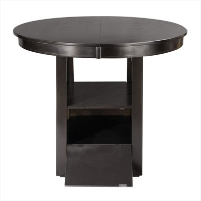 Table de salle à manger 4 couverts, alliant détails en bois massif, style traditionnel et rangement, comme sur la photo