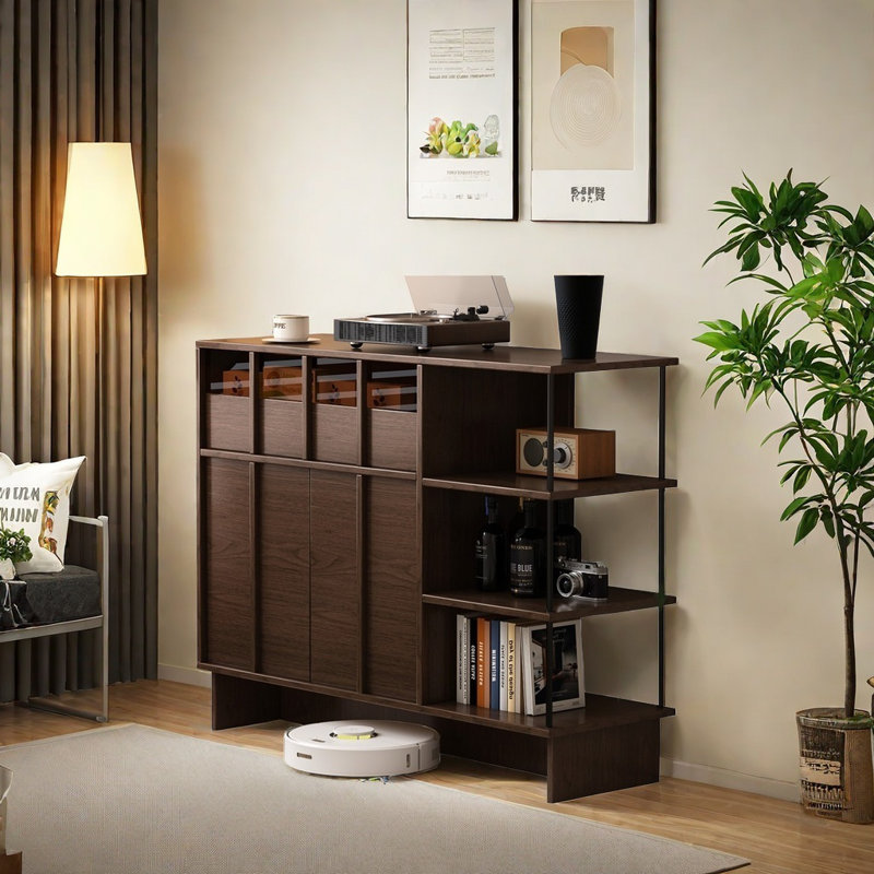 Armoire d'appoint raffinée de style médiéval