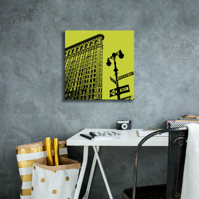  «Acid Flatiron» par Erin Clark, art mural sur toile, 12 po x 12 po