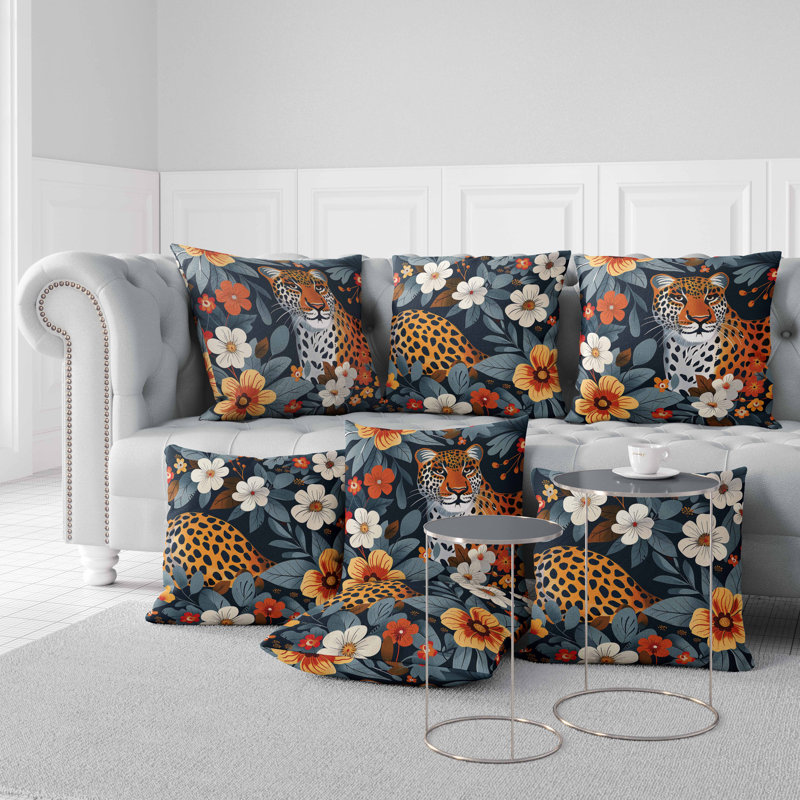 Coussin en faux suède Jungle Cat, Bleu / orange / marine, Carré 16 po