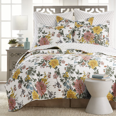 Briar Full/Queen Quilt Set