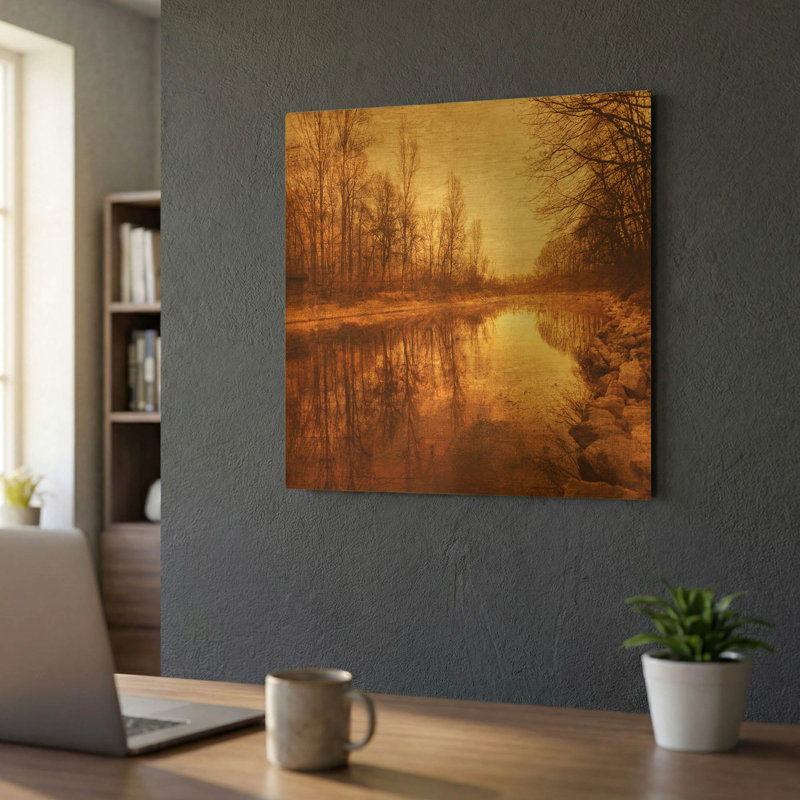 «Floating Down The River» par Philippe Sainte, art mural en métal doré, 24 po x 24 po, 24 po x 24 po
