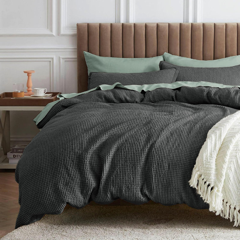 Bedsure Waffle Comforter Set, Charcoal, Queen Comforter + 2 Standard Shams