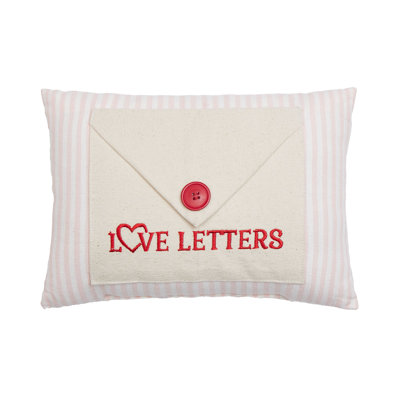 Lettre d'amour avec coussin brodé à boutons
