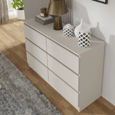 Tarius 120cm W Chest of Drawers