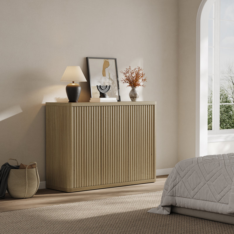 Cesiro 46.65'' W Sideboard With 3 Fluted Doors And Adjustable Shelves, Natural Oak