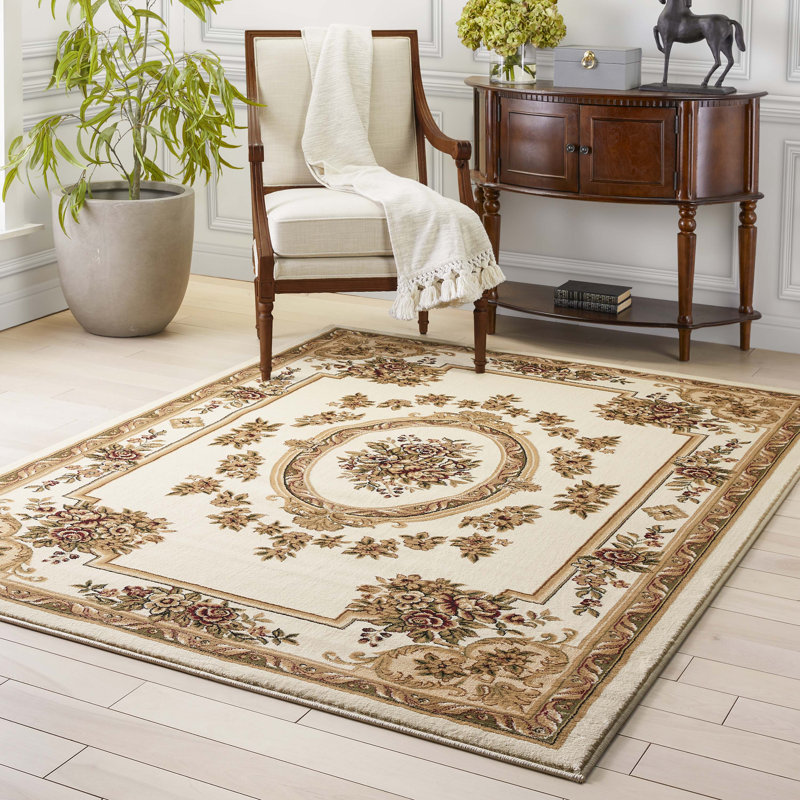 Nieto Medallion Traditional Ivory/Beige Soft Plush Rug, Rectangle 200 x 280cm