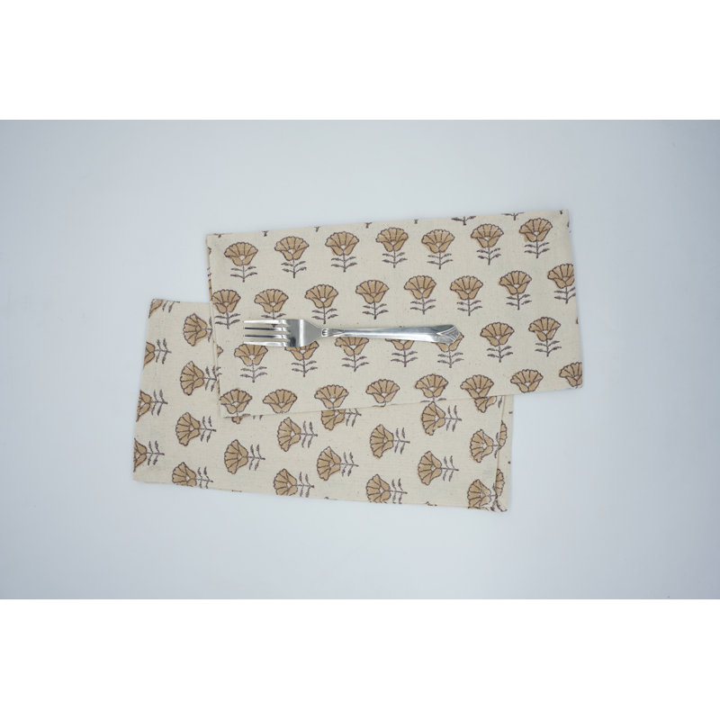 Serviette de table décorative fabriquée à la main 18 x 18 pouces Fab divine, Kohinoor, beige