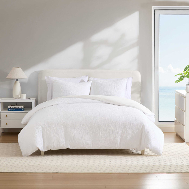 Nautica Seaside Floral Textured White Comforter Set, Queen Comforter + 2 Standard Shams