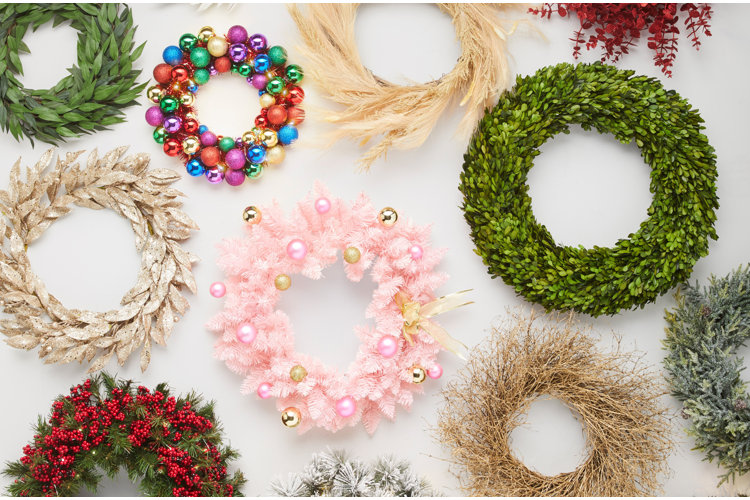 different colored decorative wreaths in different sizes for best wreath sizes