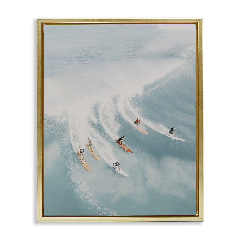  «Surfing Race Seascape», art mural encadré par LSR Design Studio, H 21 po x l 17 po, Cadre flottant métallique doré
