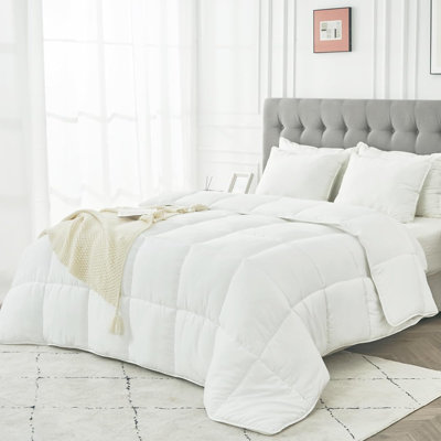 All Season Polyester Down Alternative Comforter