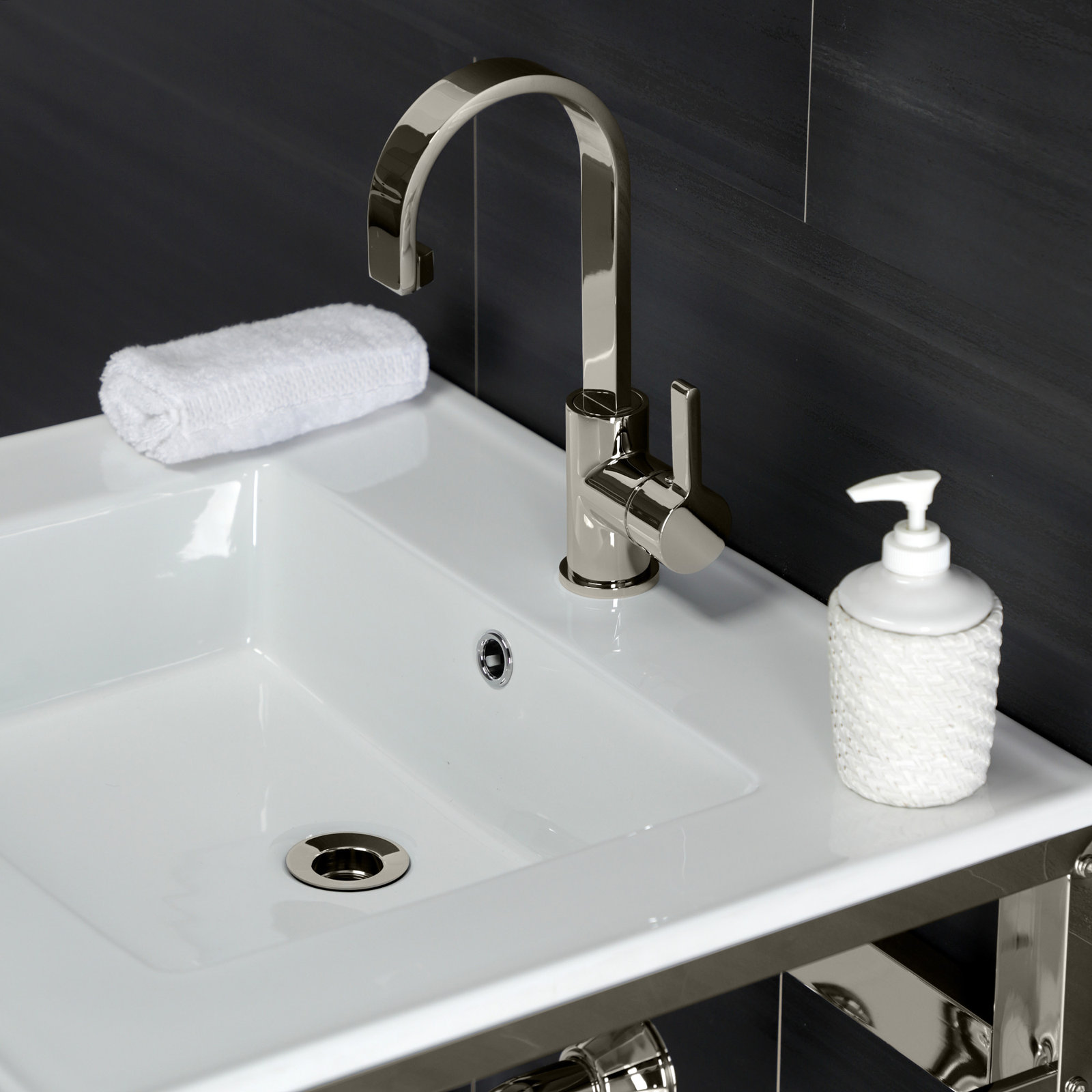 Continental Single-Hole Faucet with Push Drain, Polished Nickel