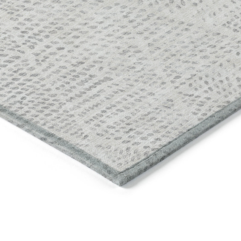 Jurnee Washable Geometric Indoor / Outdoor Rug, Rectangle 5' x 7'6"