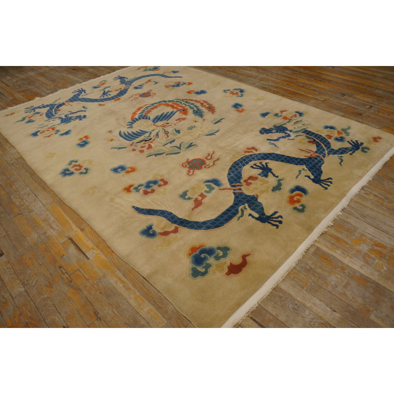 Hand Knotted Wool Floral Area Rug