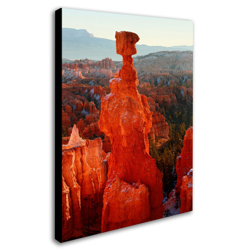 « bryce canyon, marteau » par pierre leclerc,, reproduction de photo sur toile tendue encadrée, H 32 po x l 22 po x P 2 po