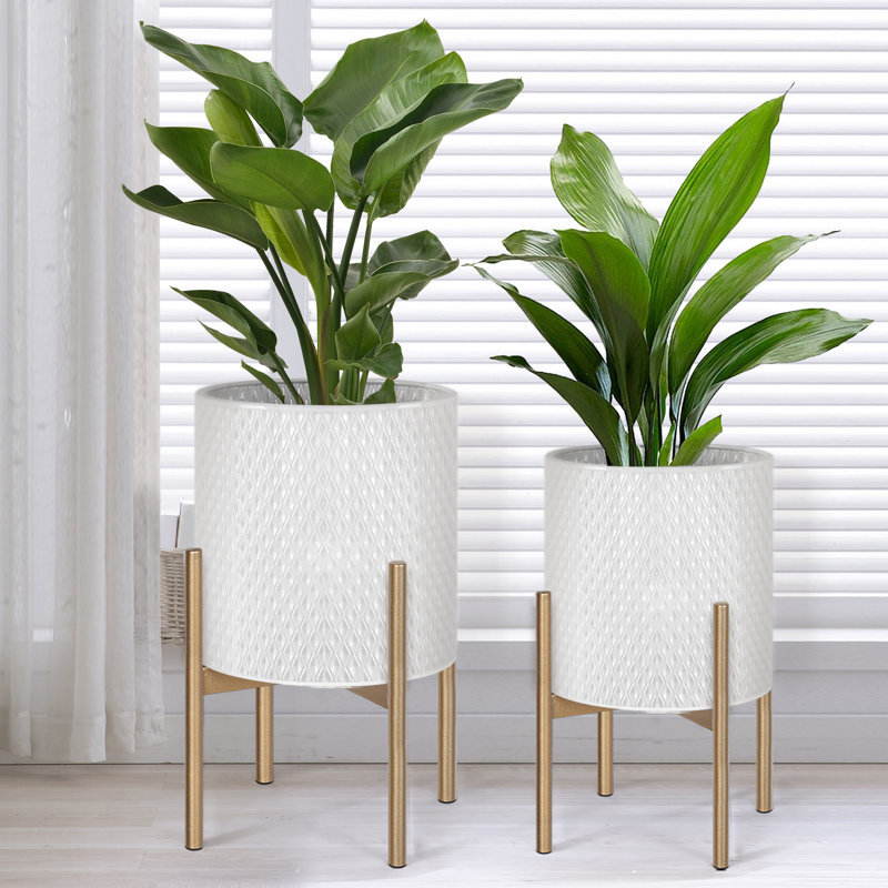 Katelynd Handmade Metal Pot Planter